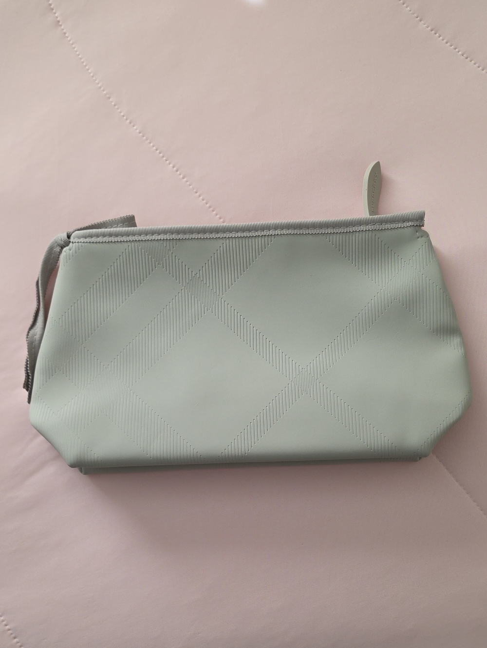 Burberry Polyurethane Women’s Light Mint Cosmetic Pouch, NEW